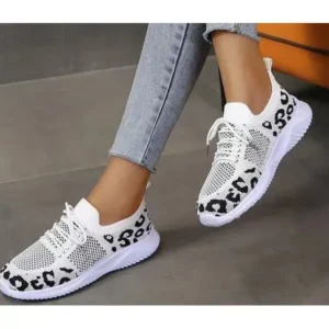 Jushicloth Women Fashion Plus Size Spotted Mesh Breathable Round Toe Sneakers